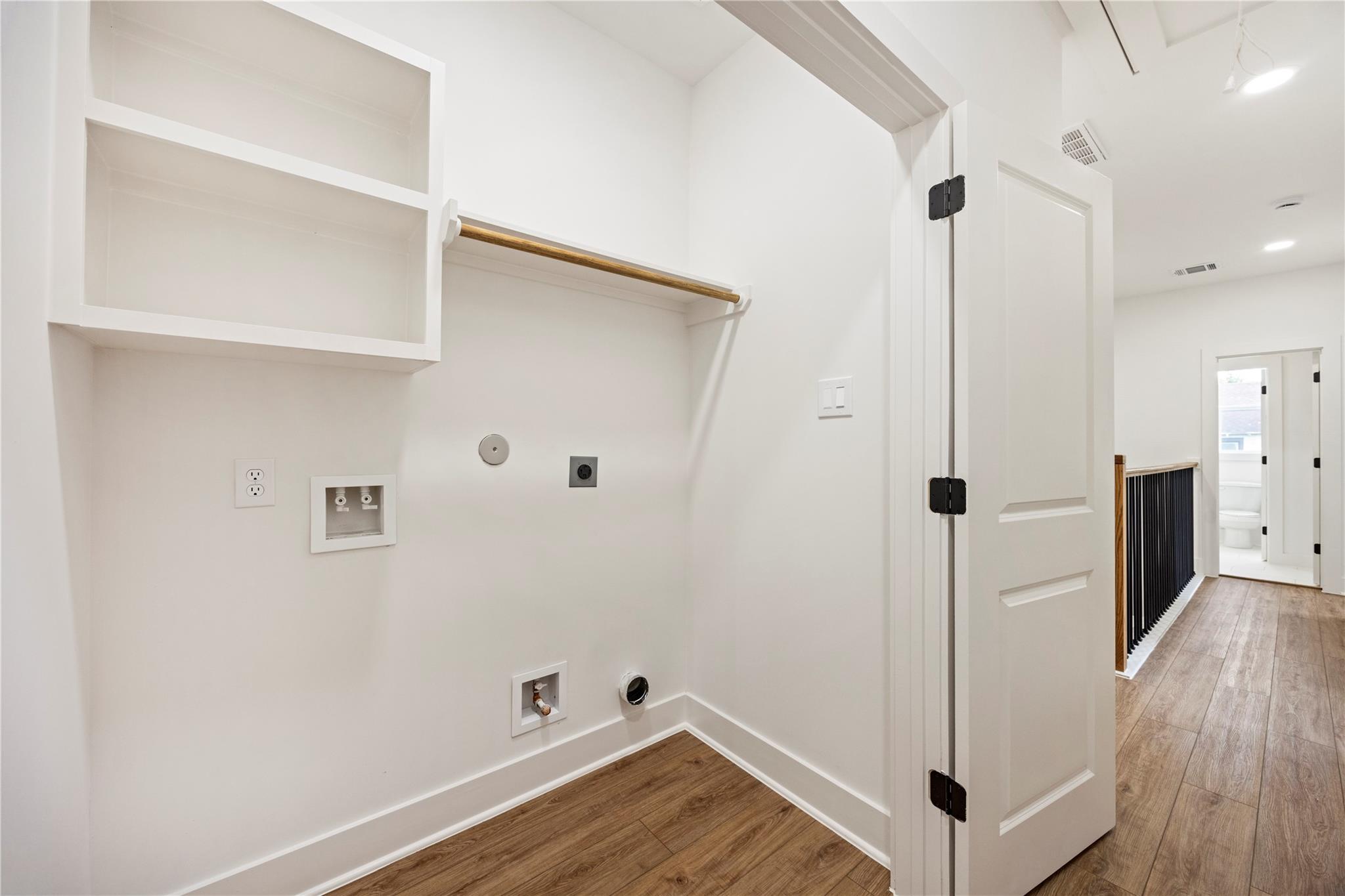 3107 Stonwall Street