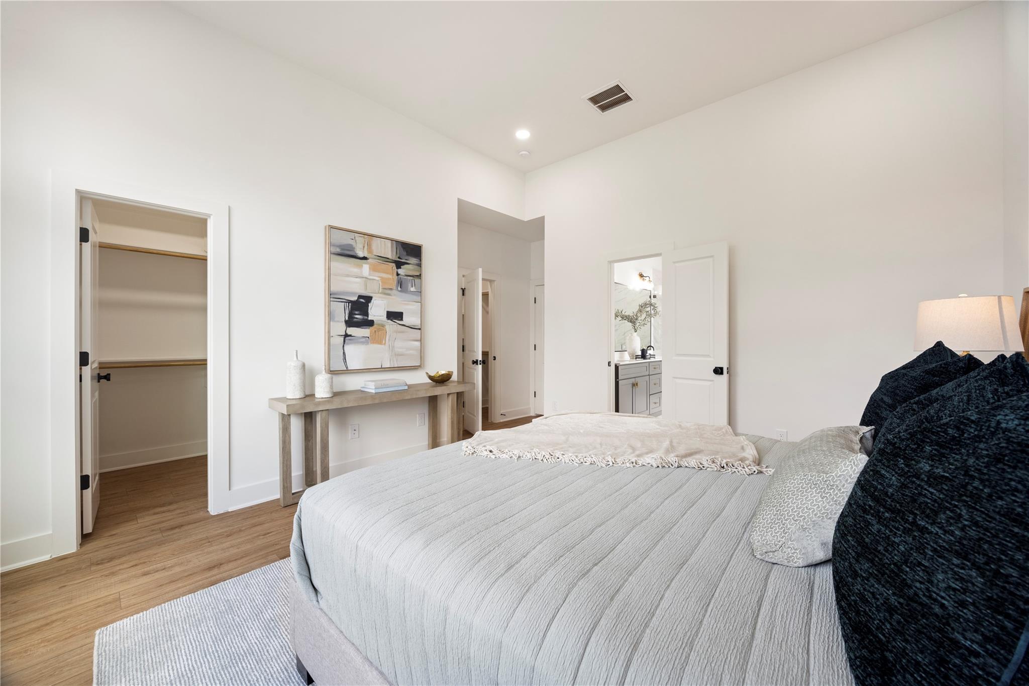 3107 Stonwall Street