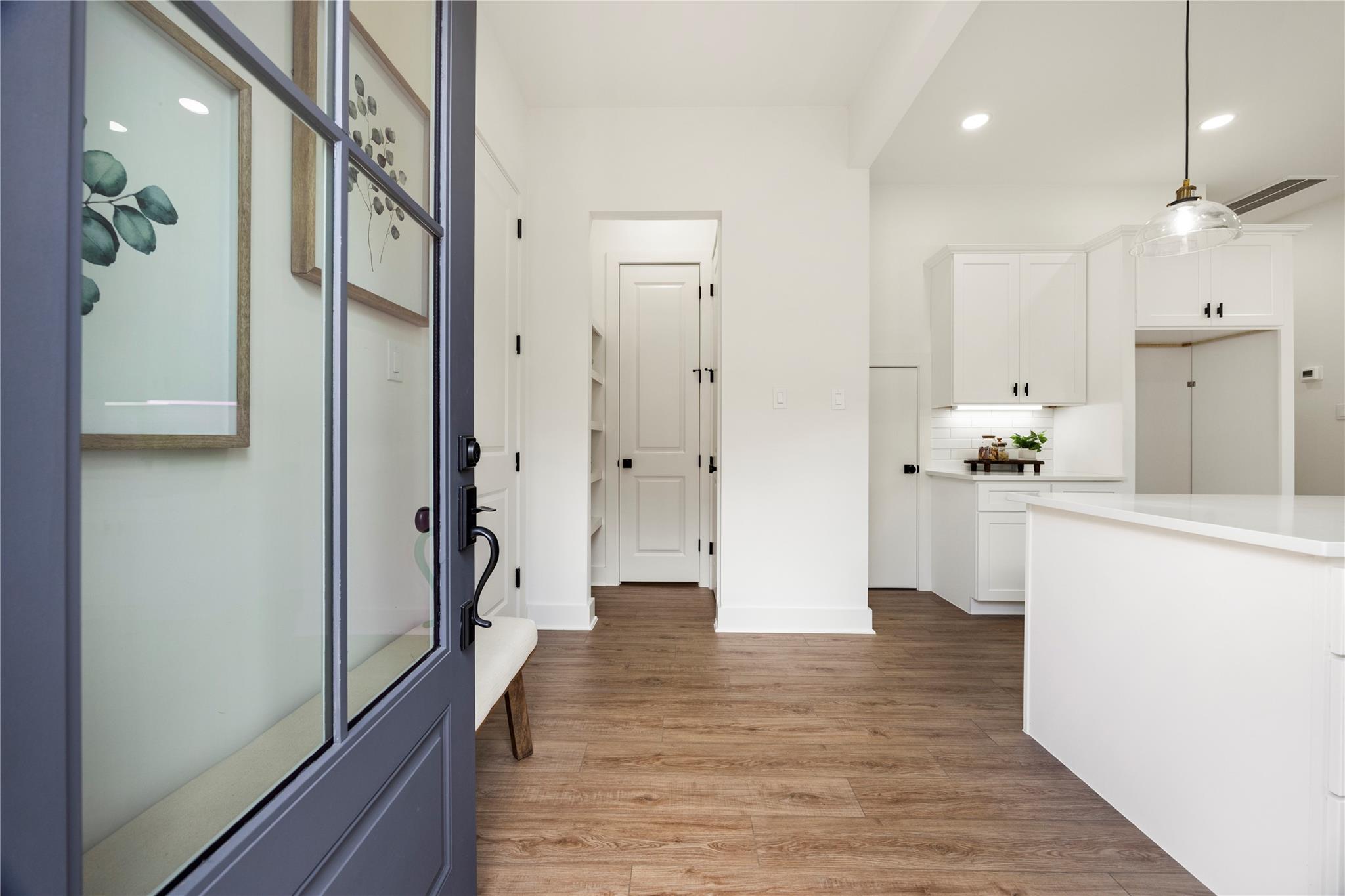 3107 Stonwall Street