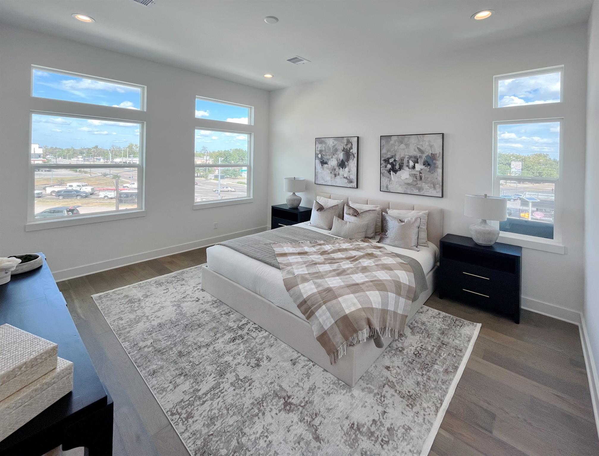 303 Marcella Street # P