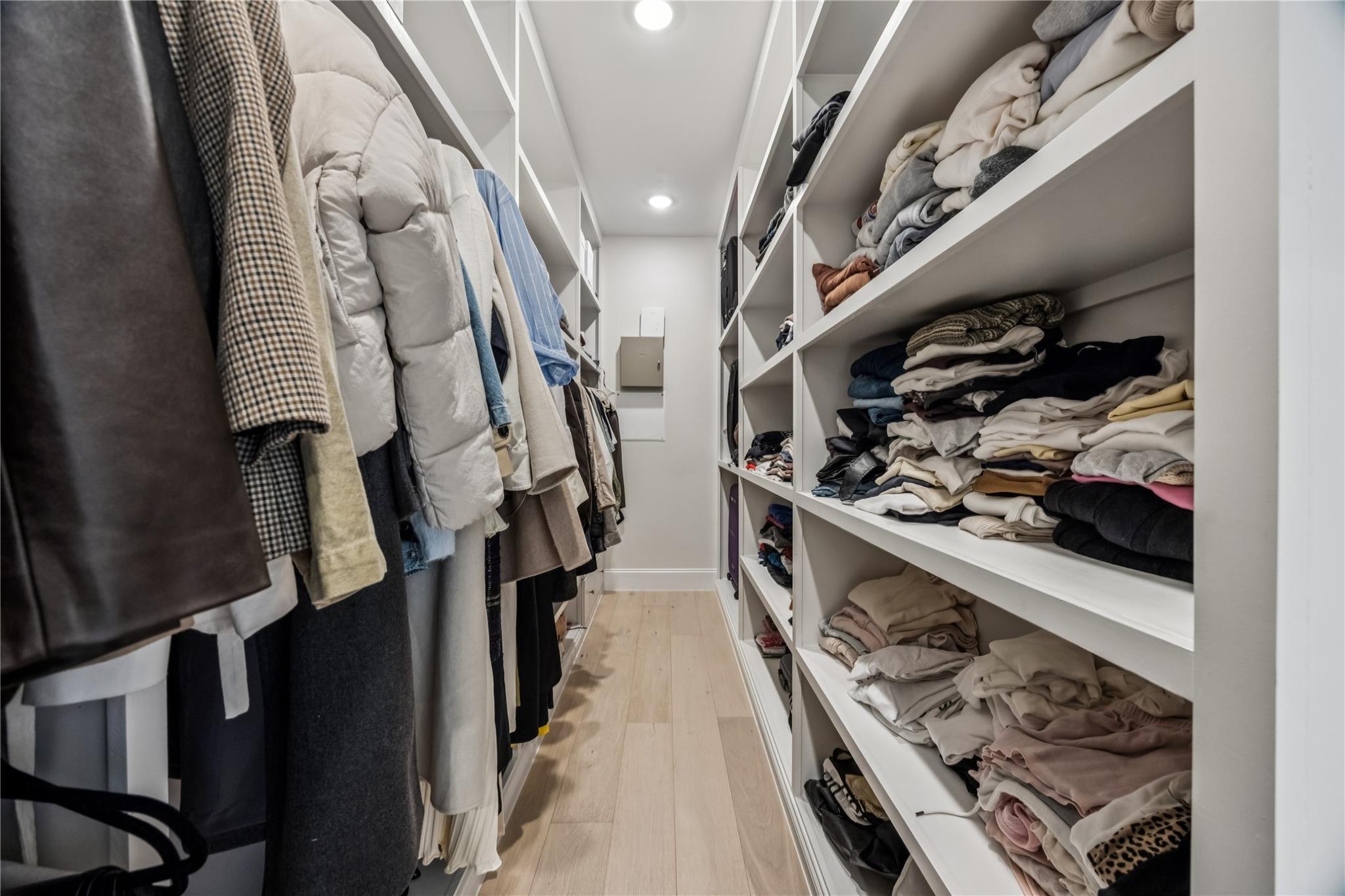 1127 W 16th Street # C