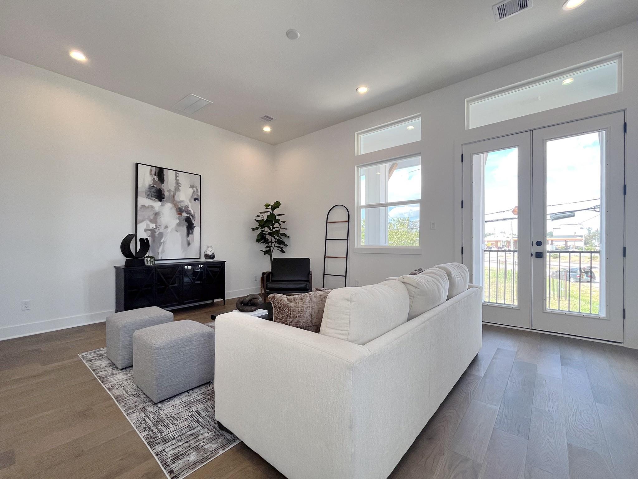 303 Marcella Street # O