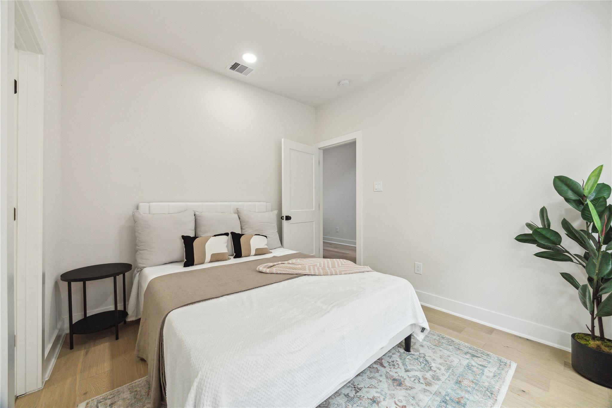 3911B Tulane Street, Houston