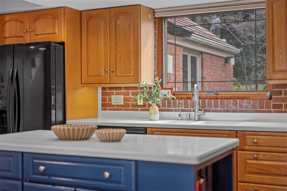 109 Parkridge Lane