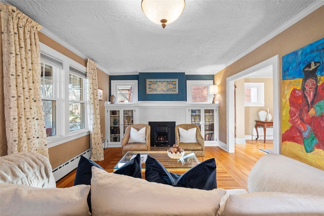 283 Colonial Drive