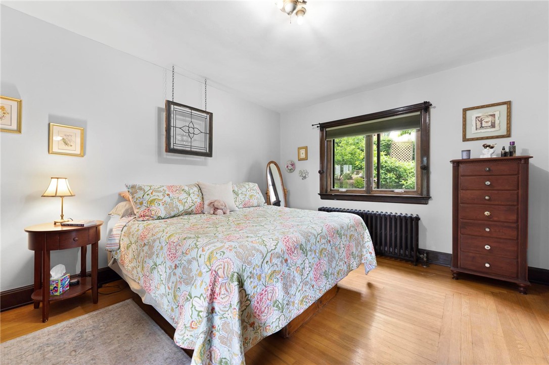 218 Barth Ave