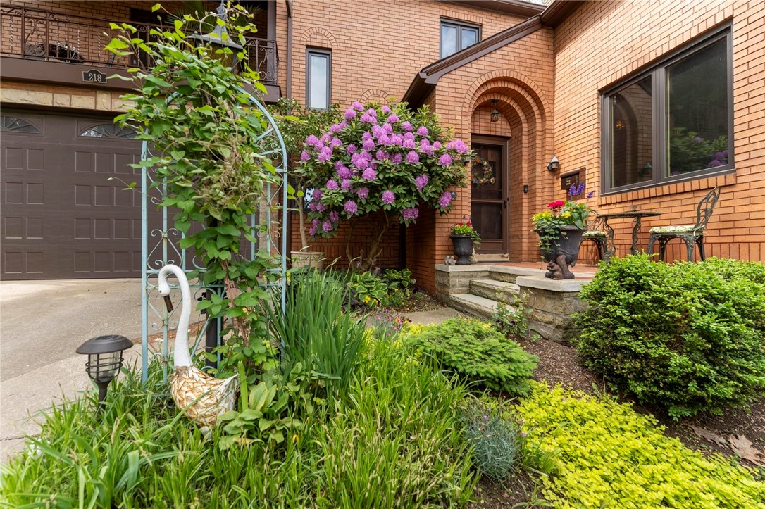 218 Barth Ave