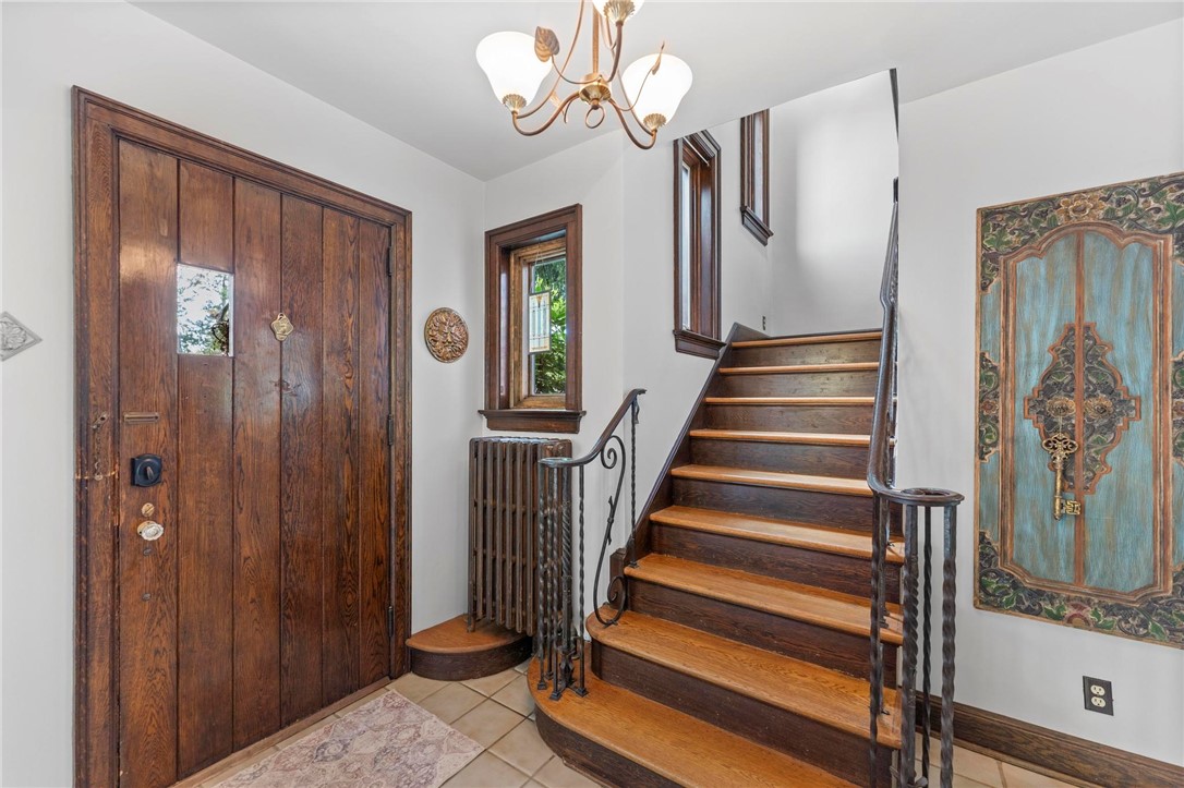 218 Barth Ave