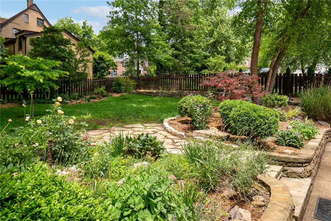136 Inglewood Drive