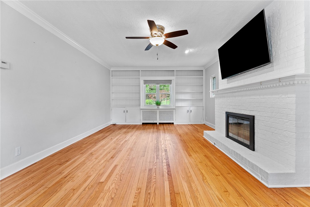 136 Inglewood Drive