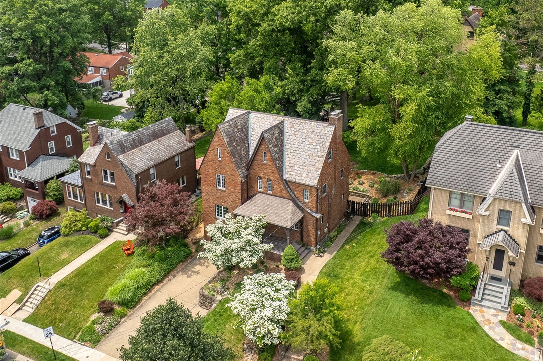 136 Inglewood Drive