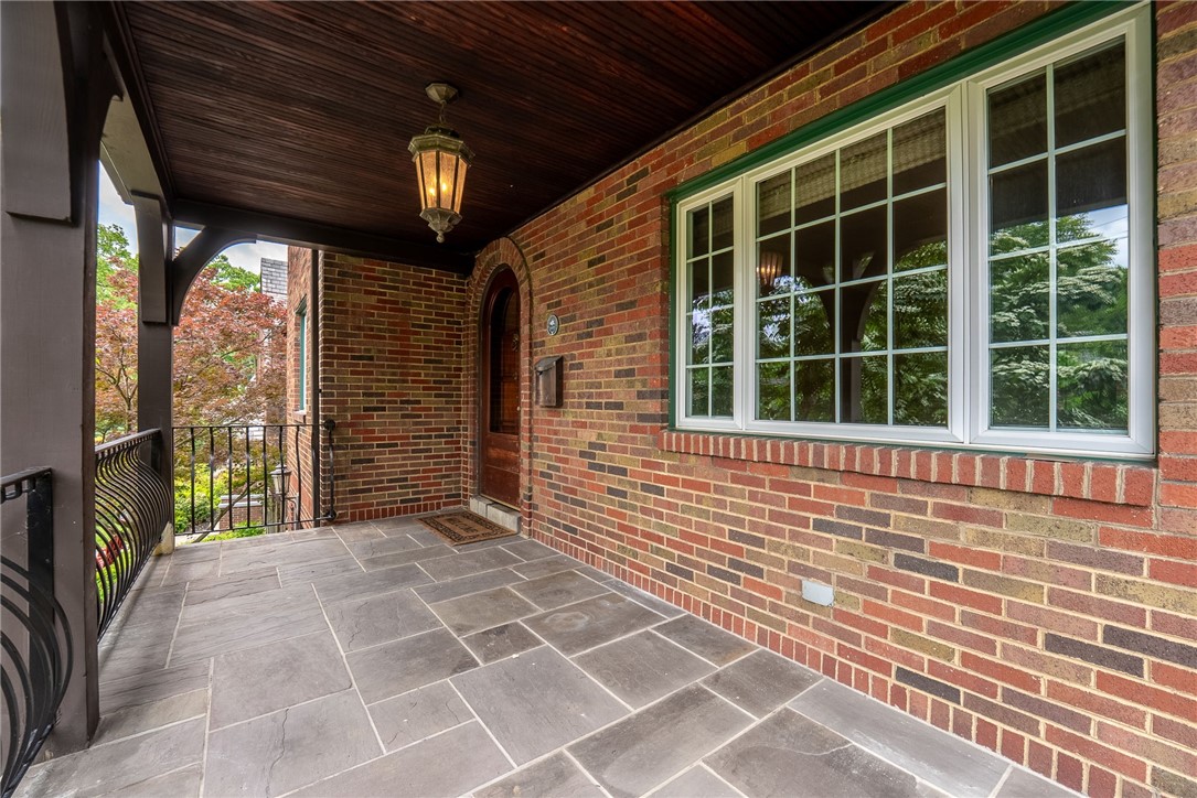 136 Inglewood Drive