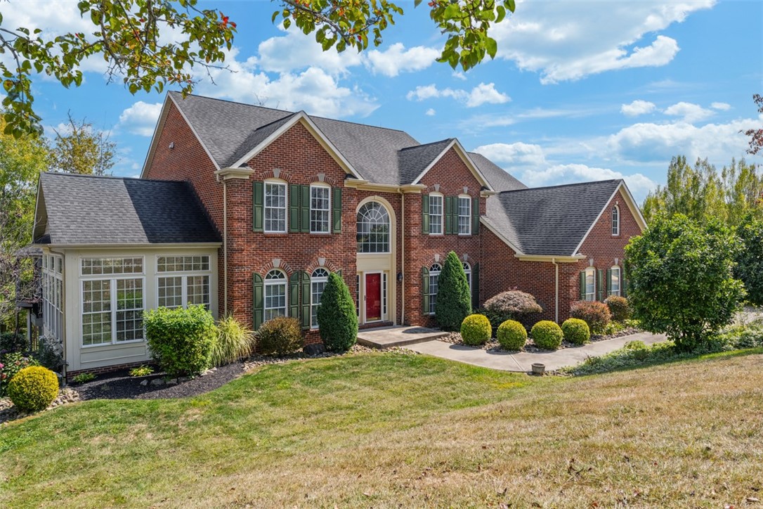 1011 Lakeside Dr
