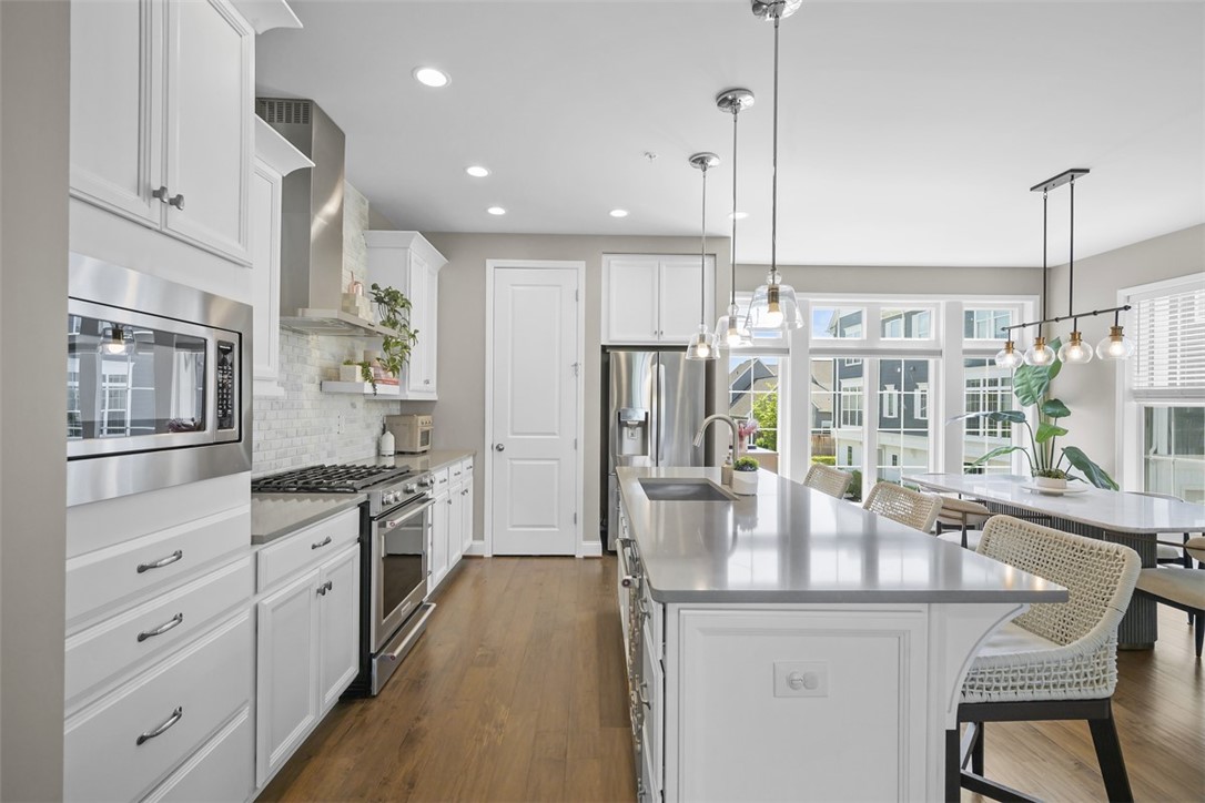2123 Westcott Lane