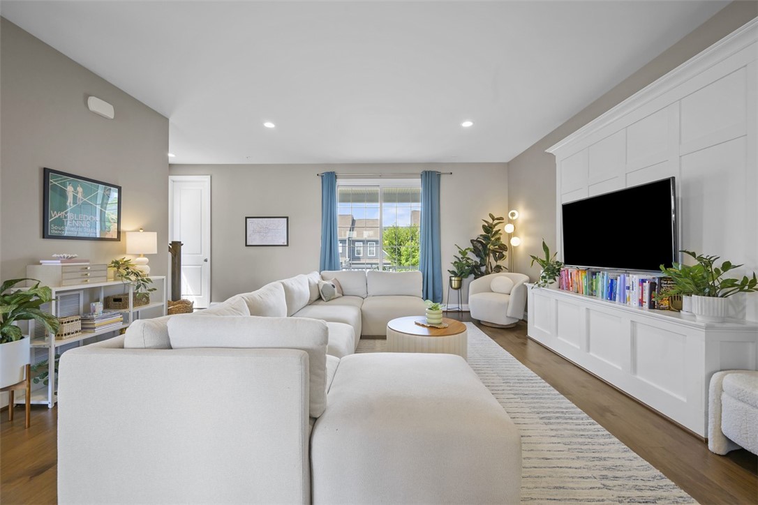 2123 Westcott Lane