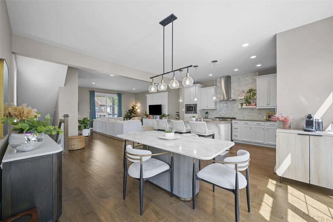 2123 Westcott Lane