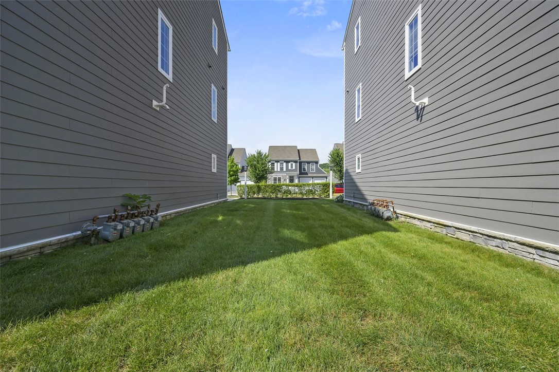 2123 Westcott Lane