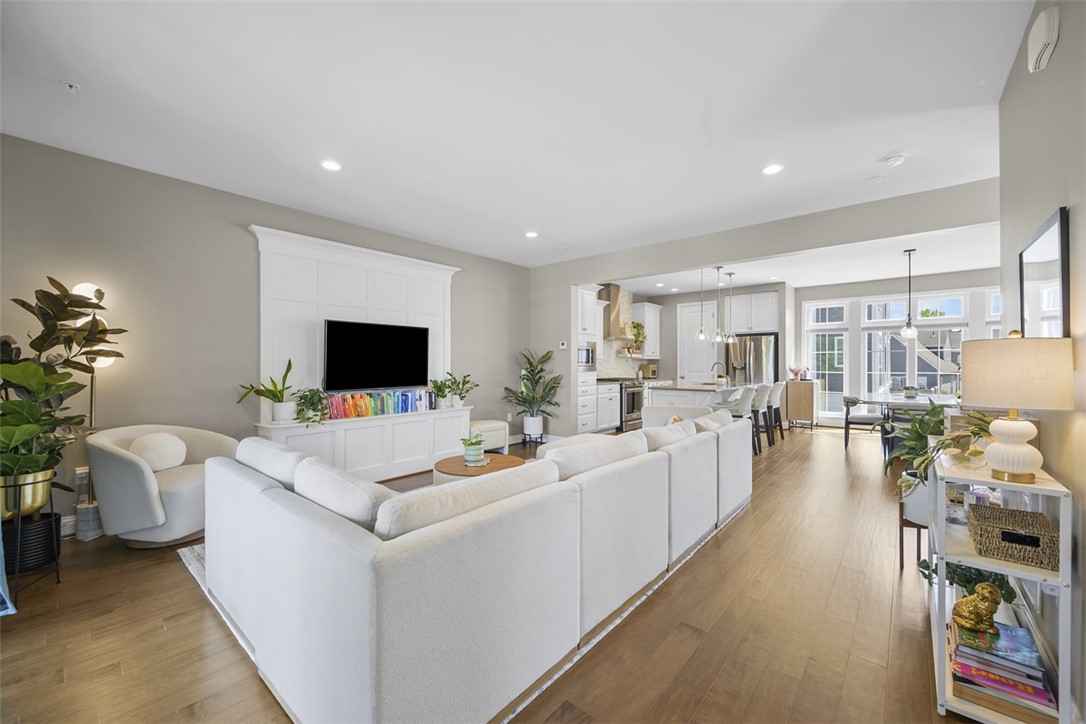 2123 Westcott Lane