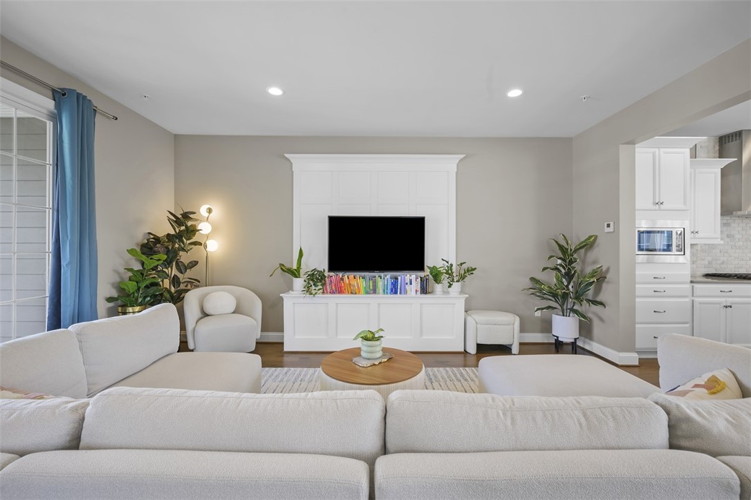 2123 Westcott Lane