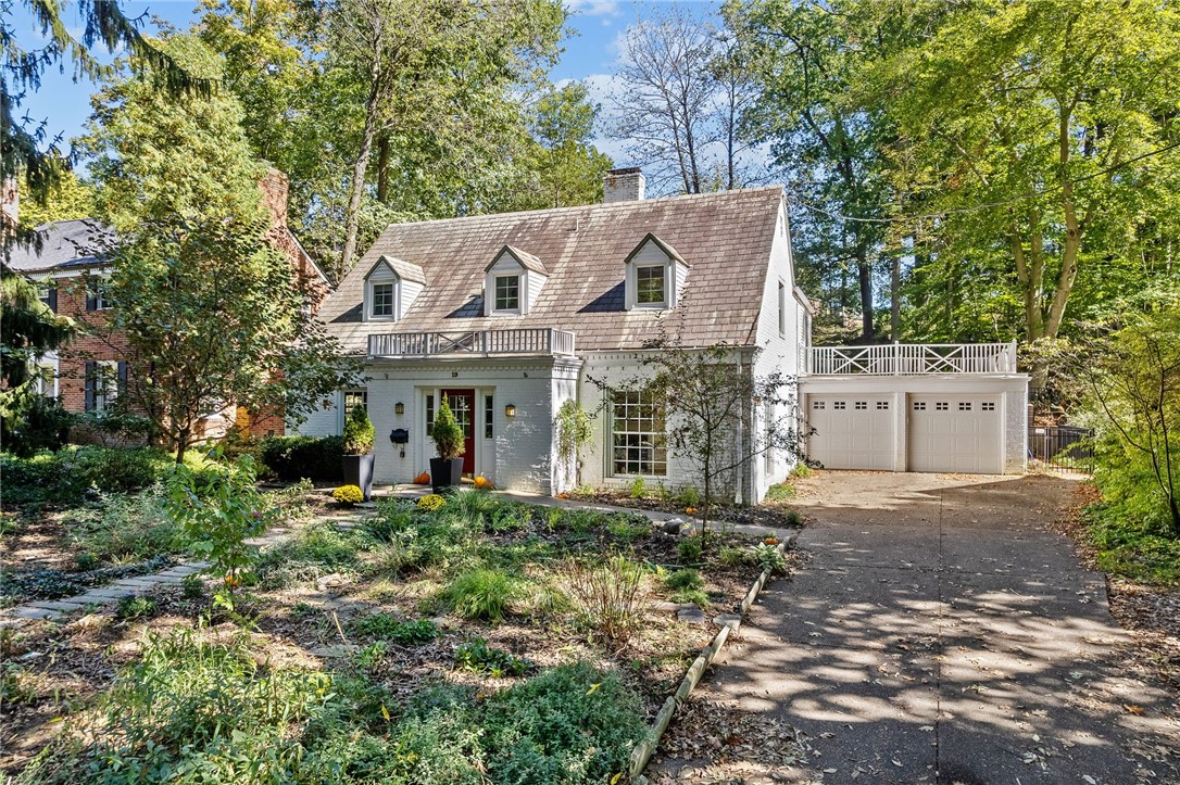 19 Thornwood Drive