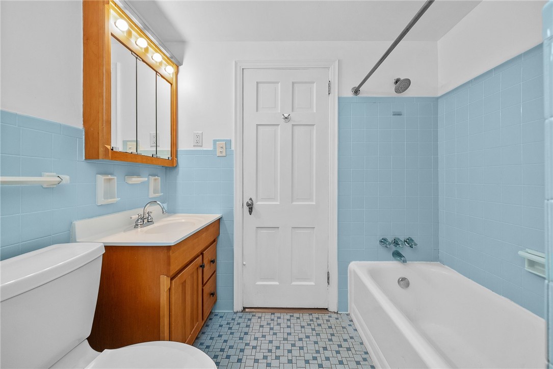 19 Thornwood Drive
