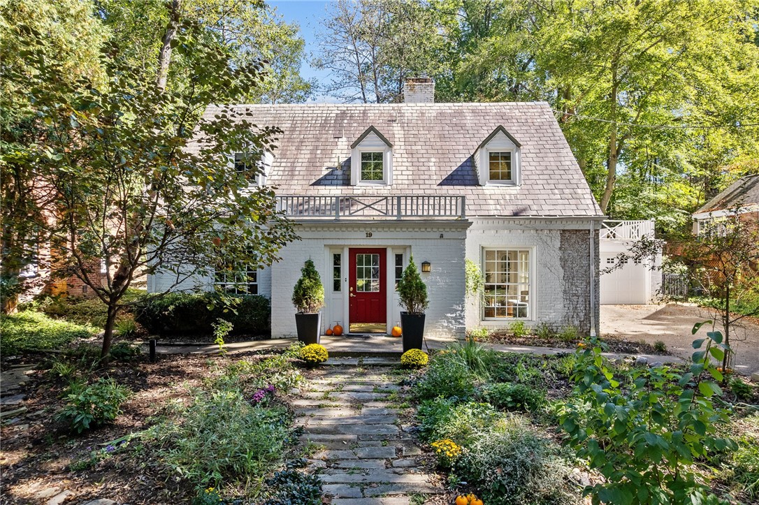 19 Thornwood Drive