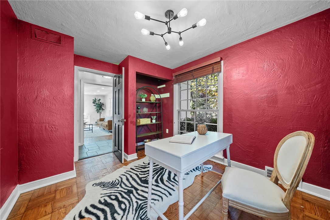 19 Thornwood Drive