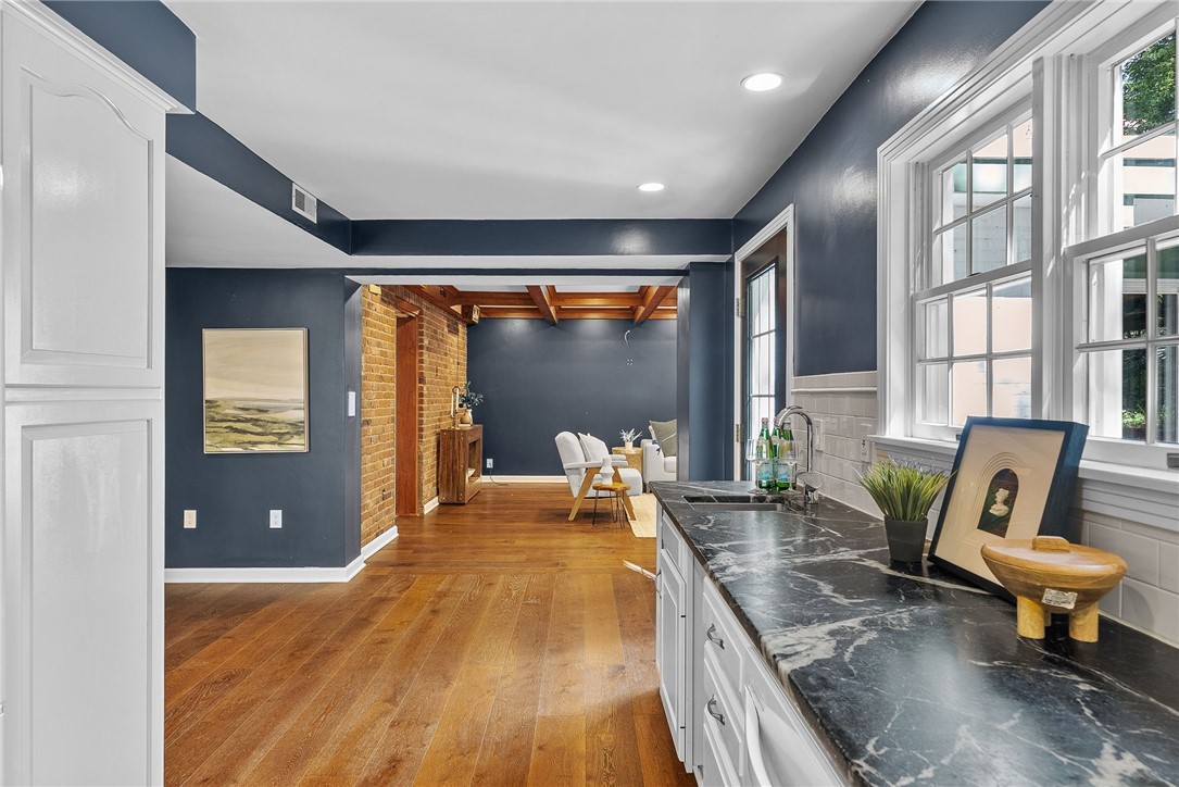 19 Thornwood Drive