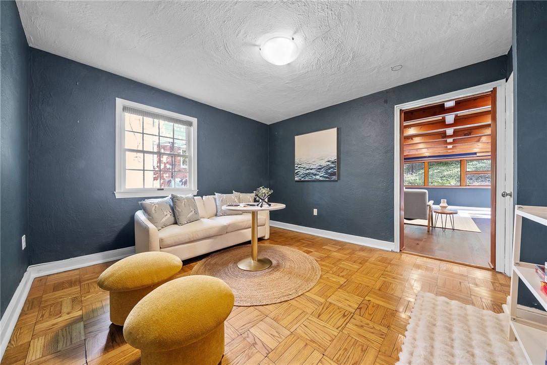19 Thornwood Drive