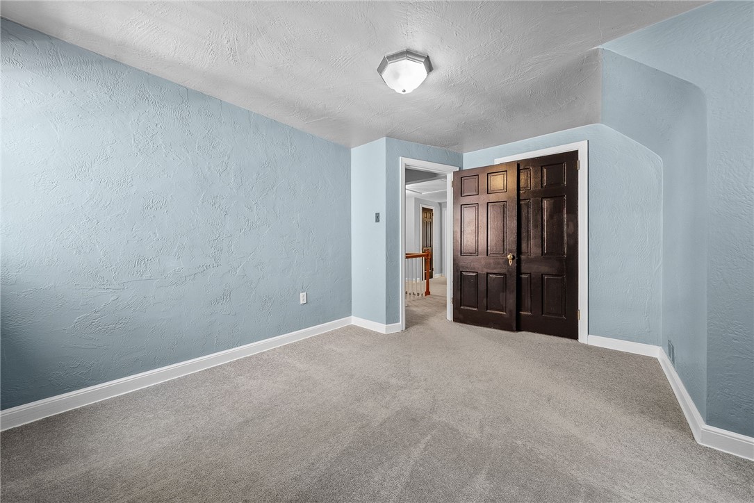 19 Thornwood Drive