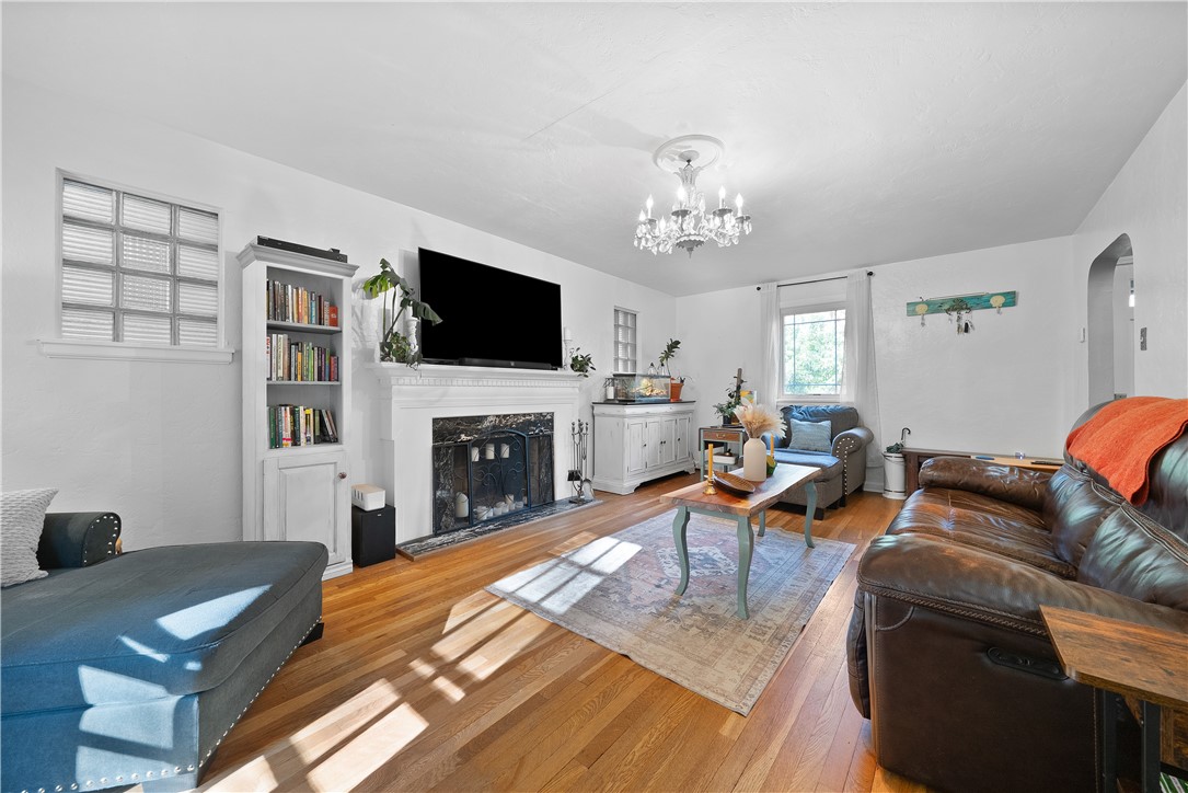 20 Brucewood Drive