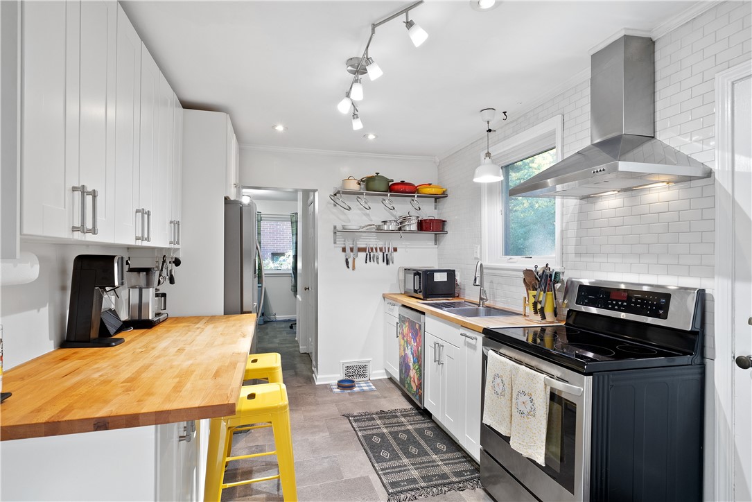 20 Brucewood Drive