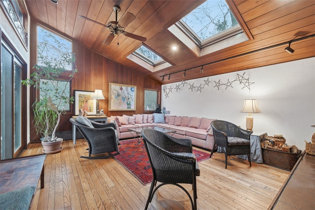 265 Morrison Drive