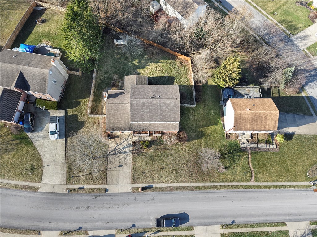 209 Farmcrest Dr