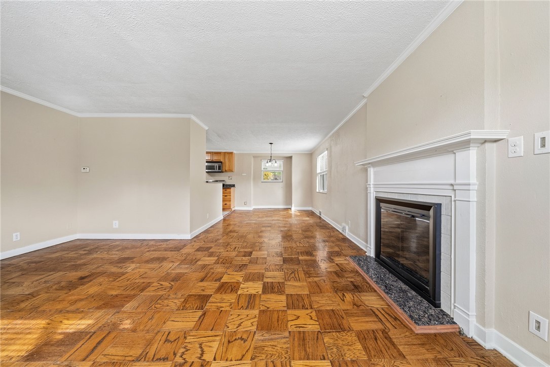 8 Allendale Place