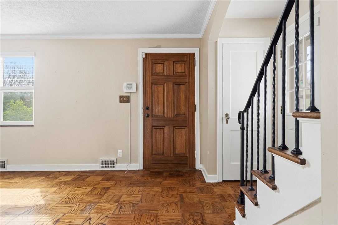 8 Allendale Place