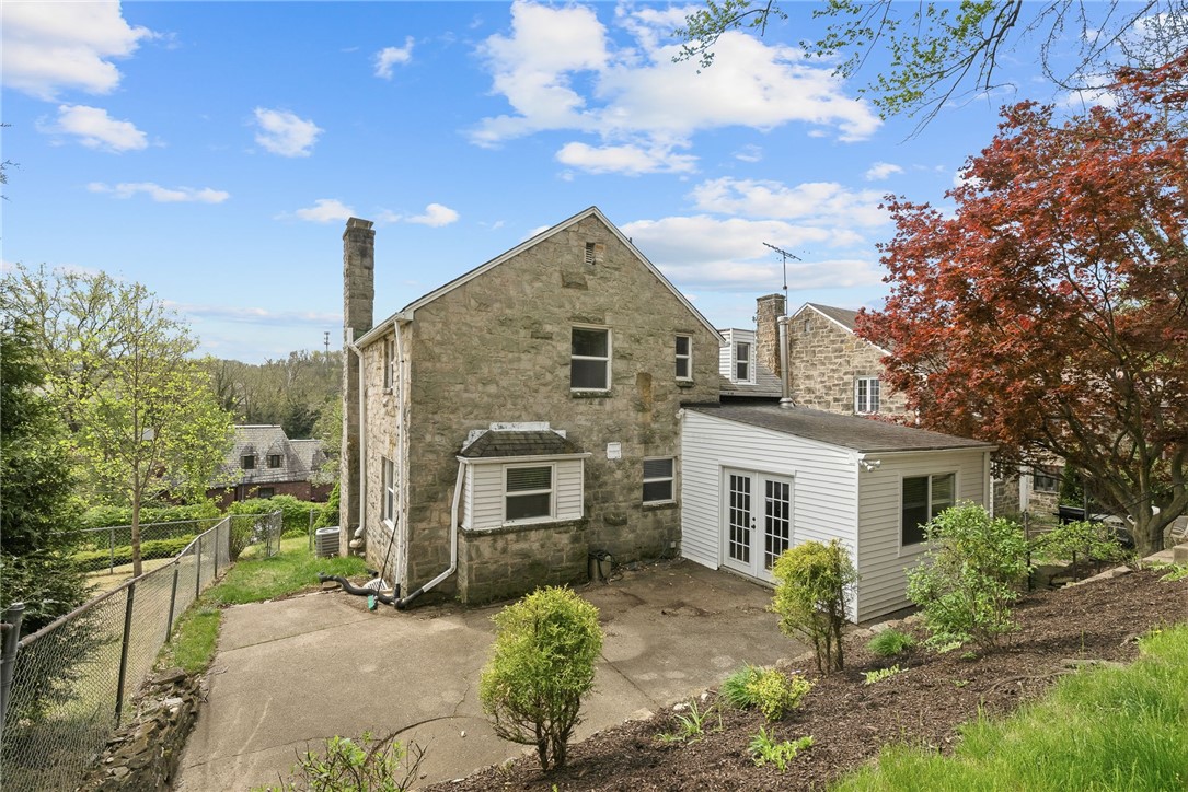 8 Allendale Place