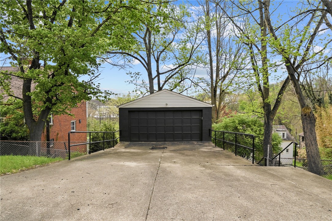 8 Allendale Place