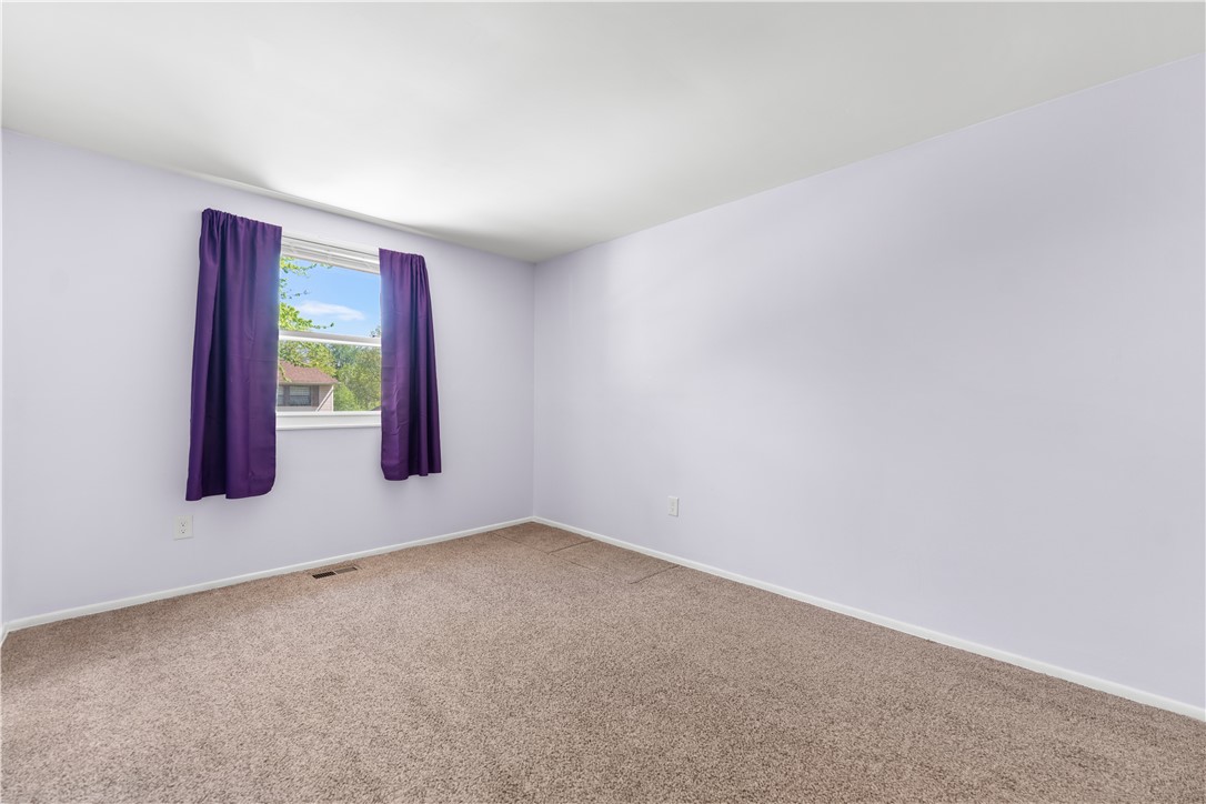 228 Horseshoe Circle