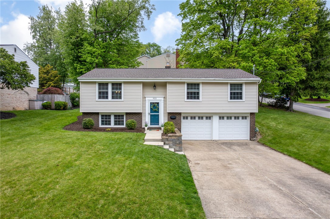 922 Cork Dr