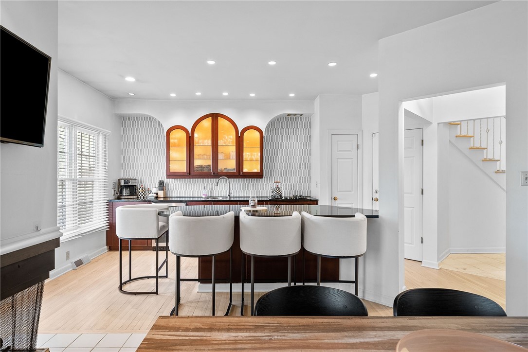 302 Kingsberry Cir