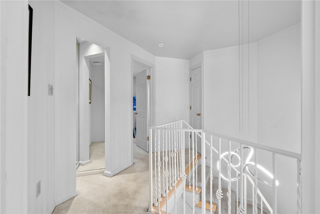 302 Kingsberry Cir