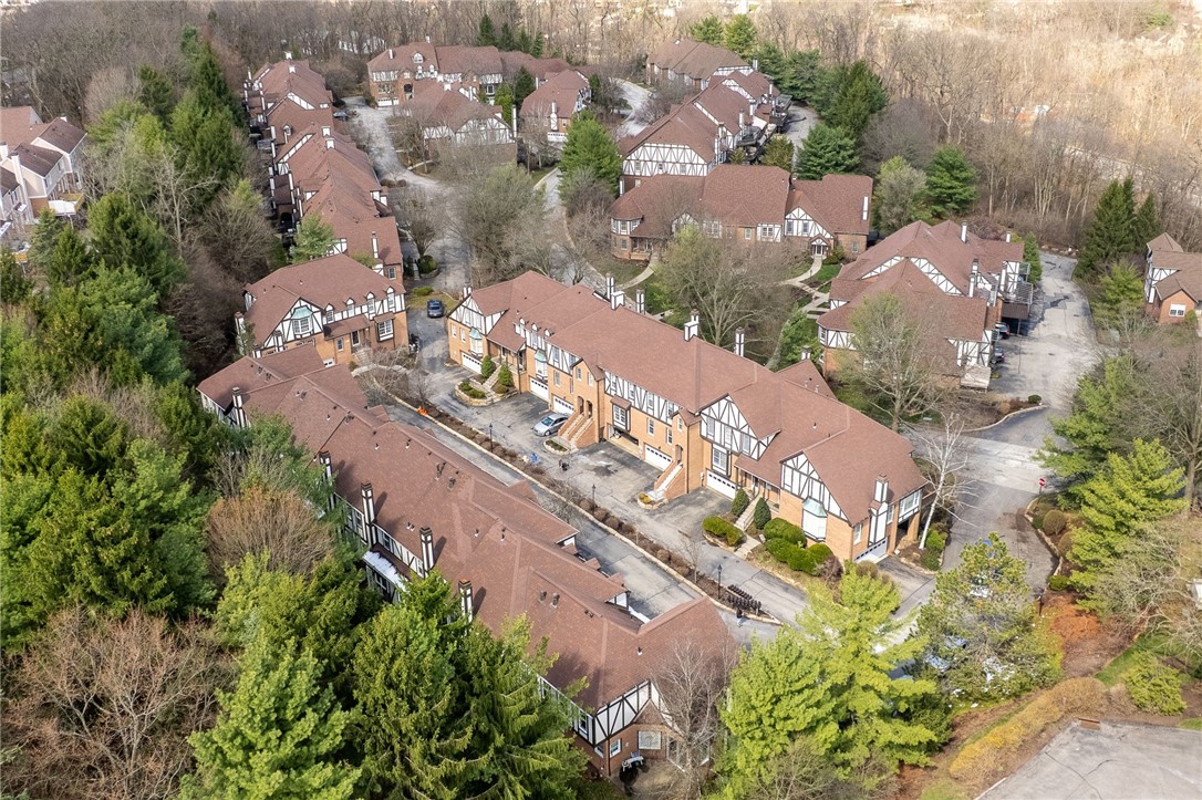 302 Kingsberry Cir