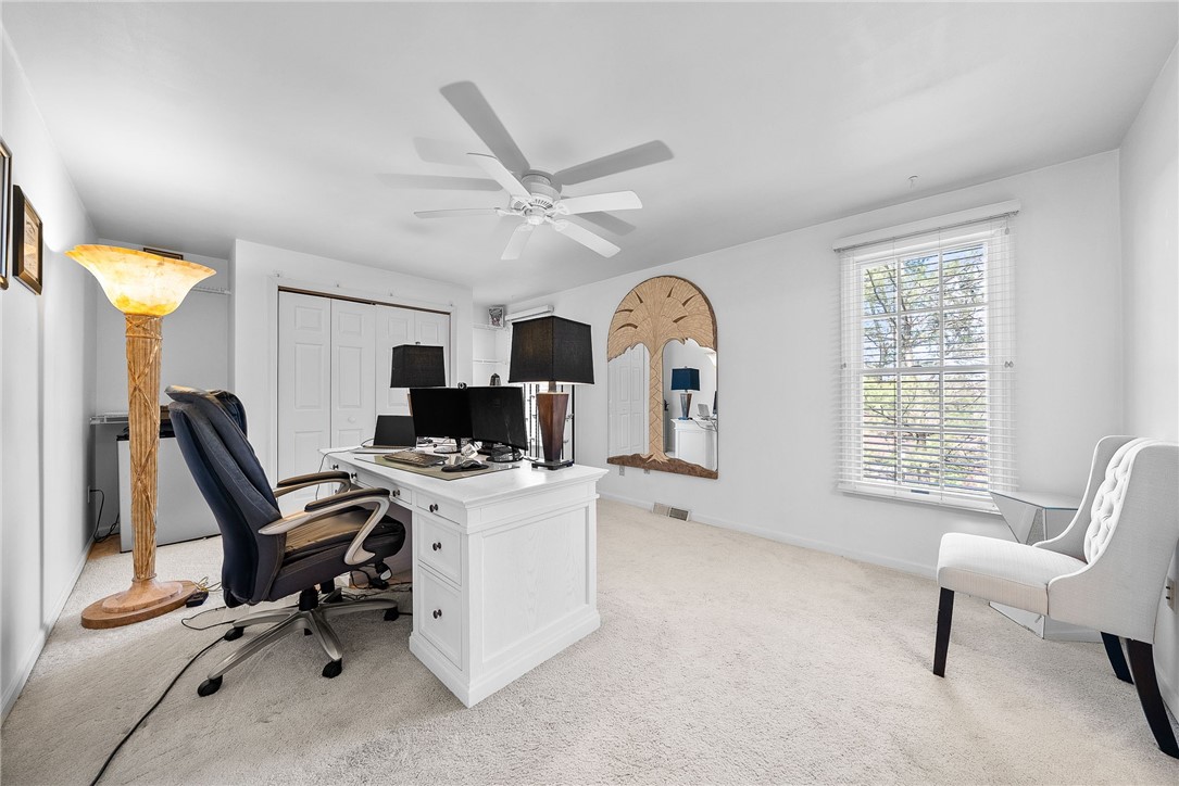 302 Kingsberry Cir