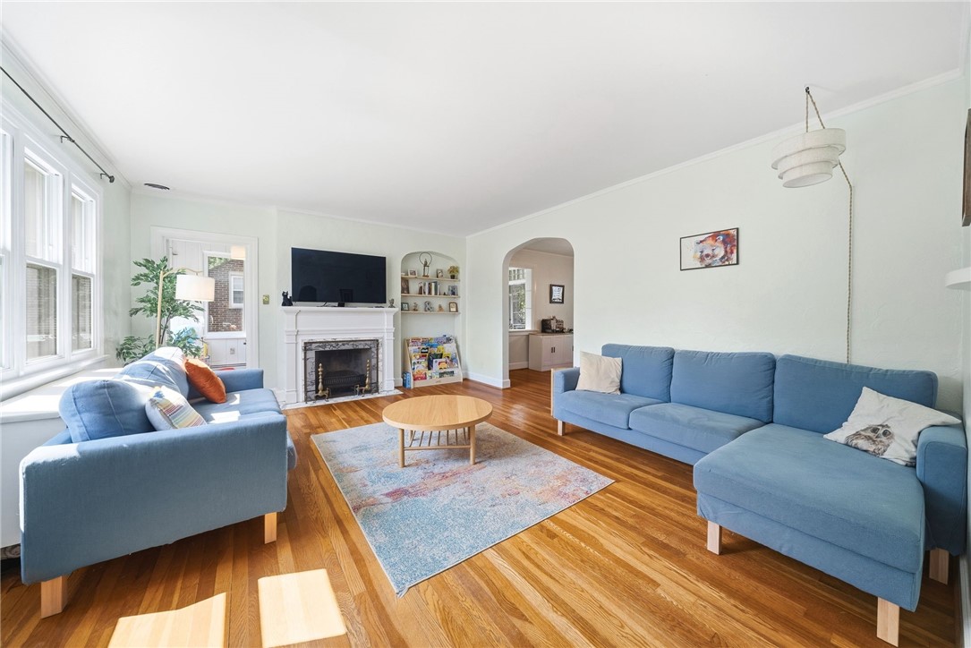 207 Parkside Avenue
