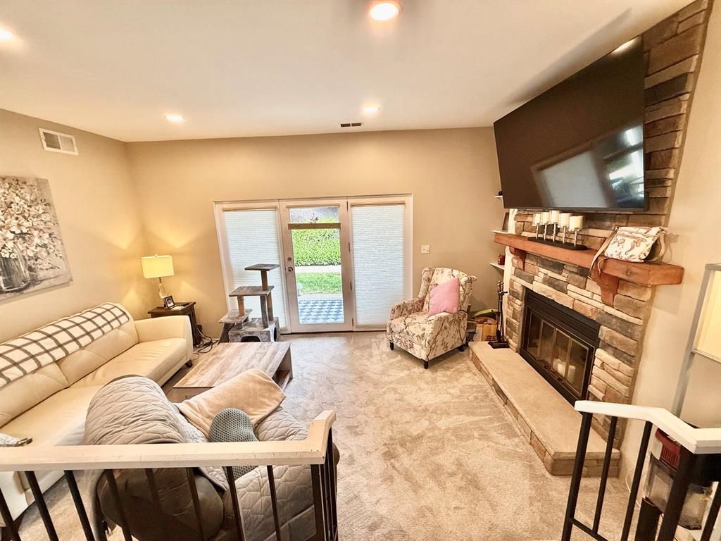 1813 Kenzie Drive