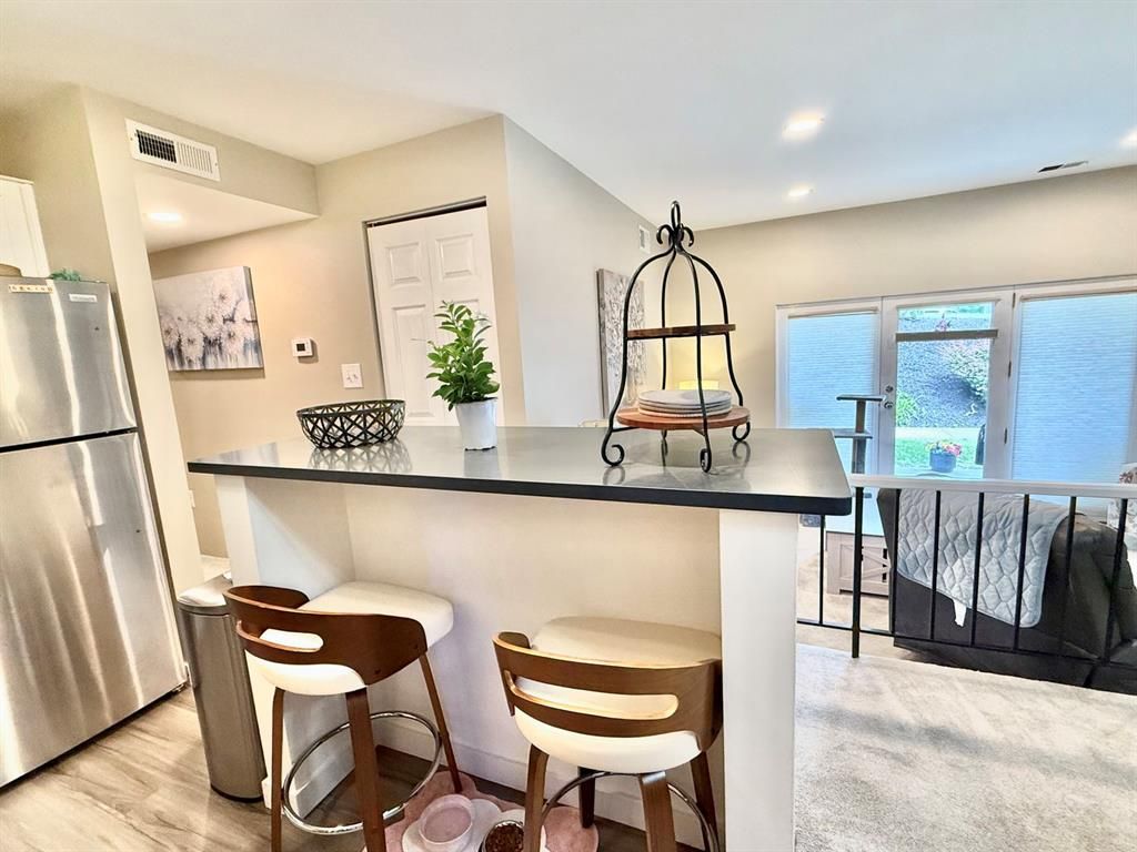 1813 Kenzie Drive