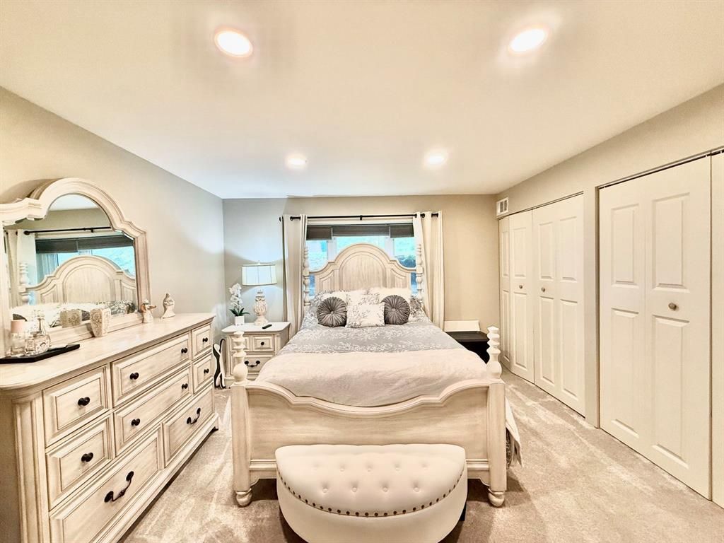 1813 Kenzie Drive