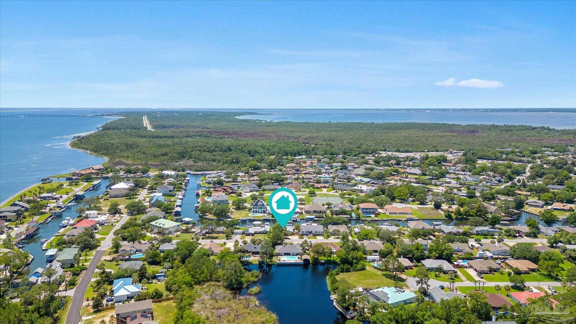 927 Coronado Dr