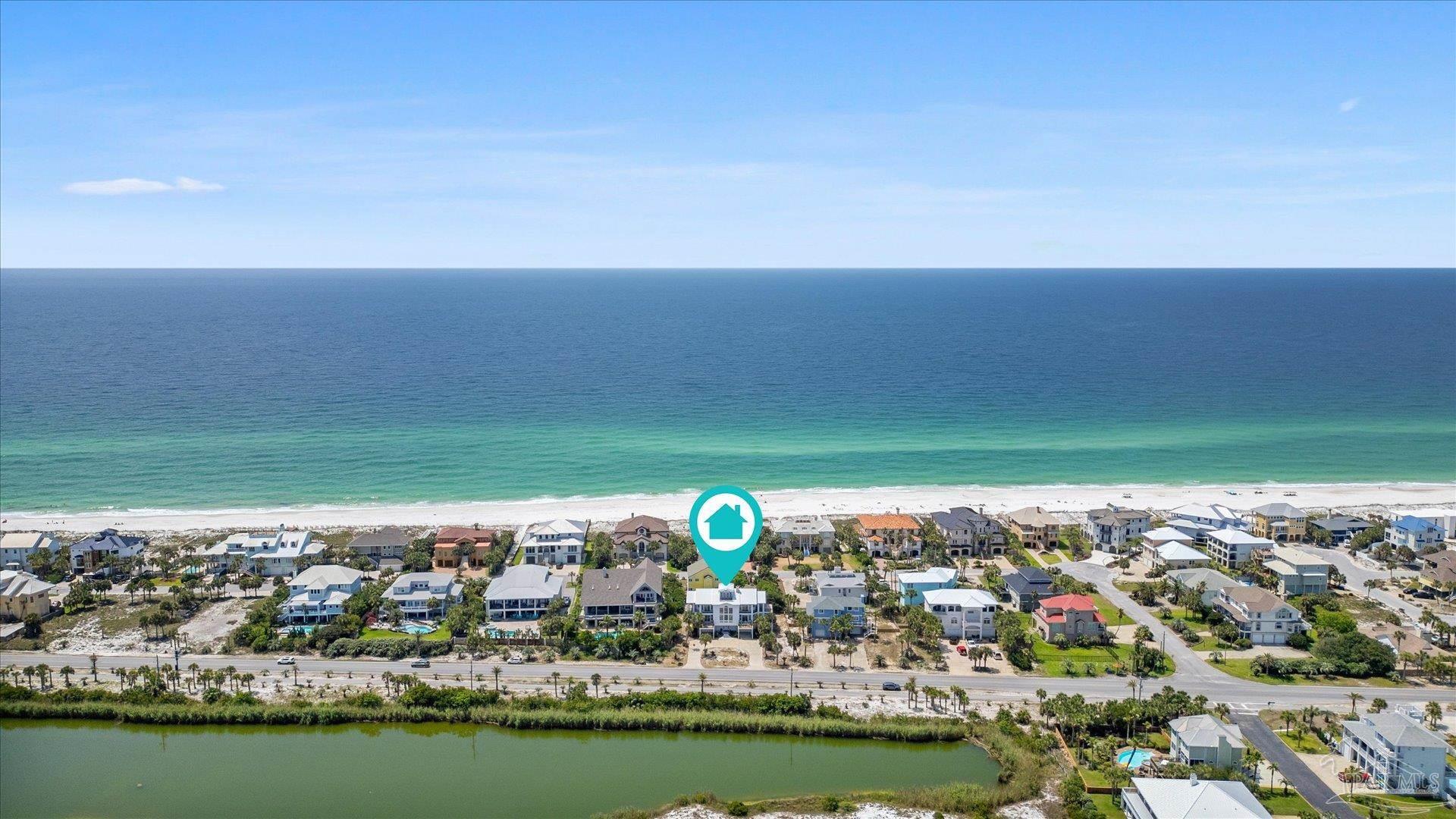 1807 Via Deluna Dr